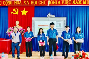 LỄ PHÁT ĐỘNG HỌC SINH, SINH VIÊN NGHIÊM CHỈNH CHẤP HÀNH PHÁP LUẬT VỀ AN TOÀN GIAO THÔNG NĂM HỌC 2023-2024 