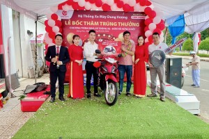 CHƯƠNG TRÌNH BỐC THĂM - TRAO THƯỞNG "MUA XE TRÚNG XE - ĐÓN HÈ HỨNG KHỞI" TẠI HEAD DUNG VƯỢNG 4